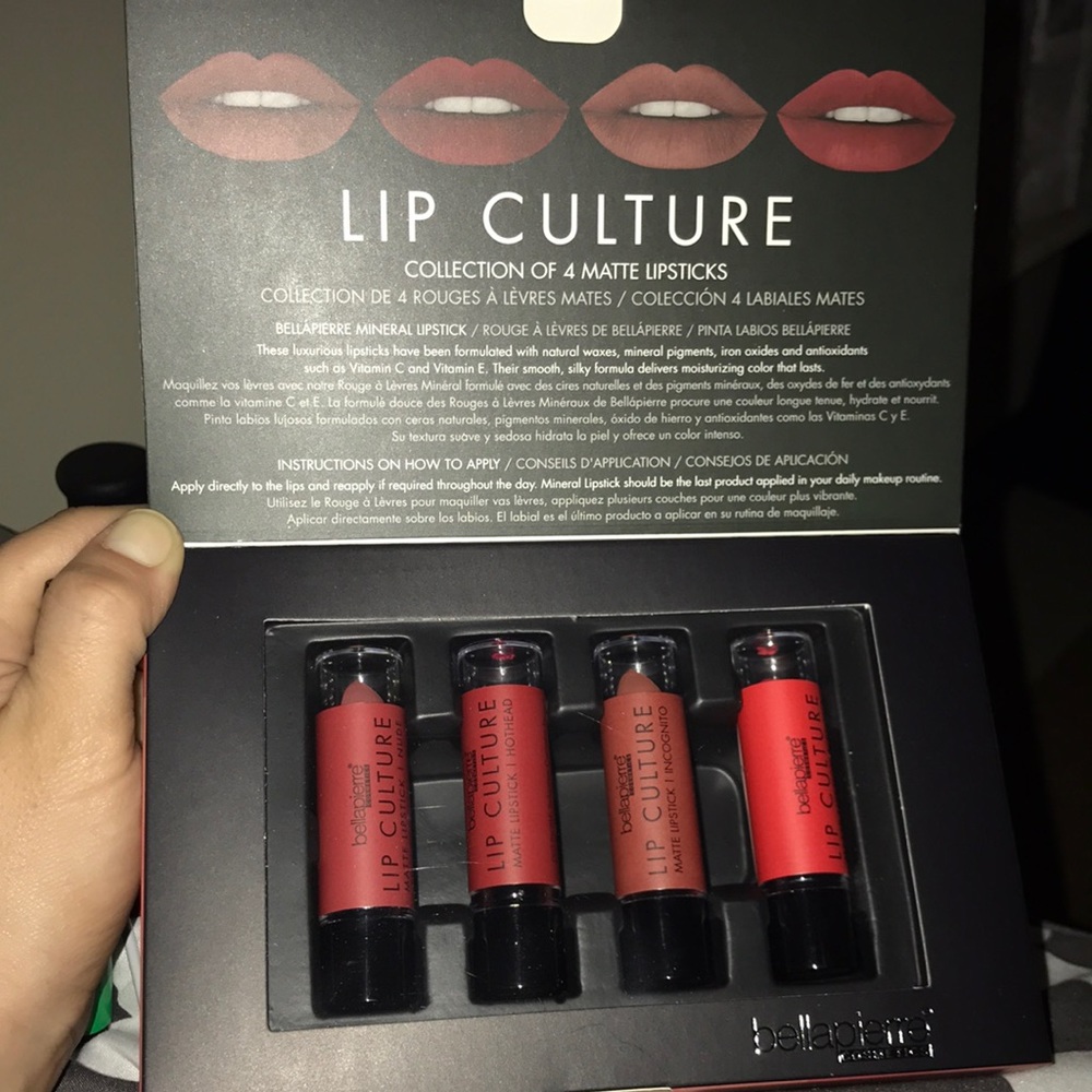 Brand new bellapierre 4 pack of lipstick